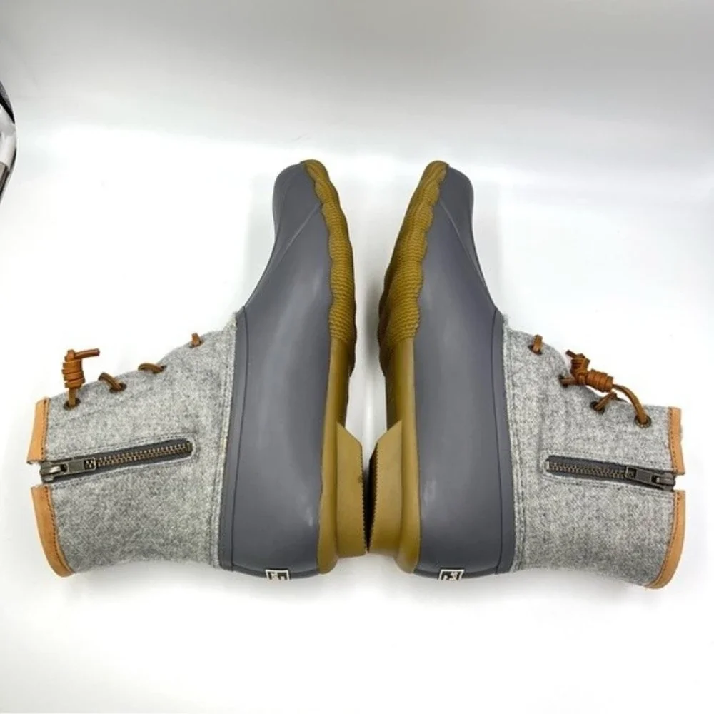 Sperry Womens Size 9.5 Saltwater‎ Grey Gray Wool Duck Boots STS82475